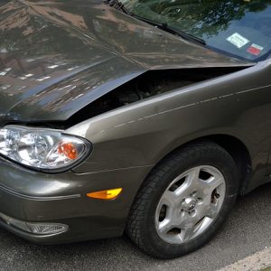 Comment enlever les petites rayures de la peinture d’une voiture ?