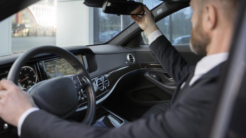 Direct Sion Ouest : votre chauffeur VTC gare de Nantes et Vendee, a la demande 7j/7